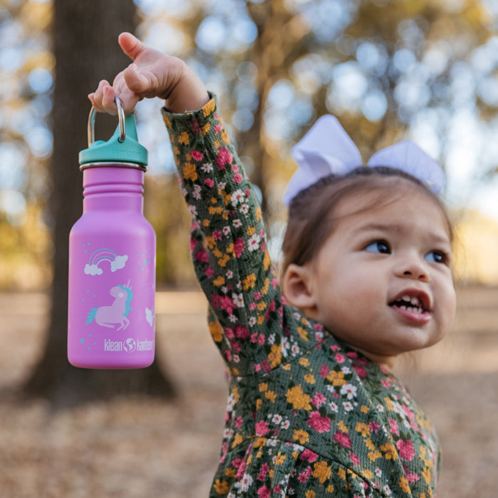 classic-kid-sippy-cap-t0 K12CNSIPPY-UN-kids_bottle_unicorn_lifestyle.jpg