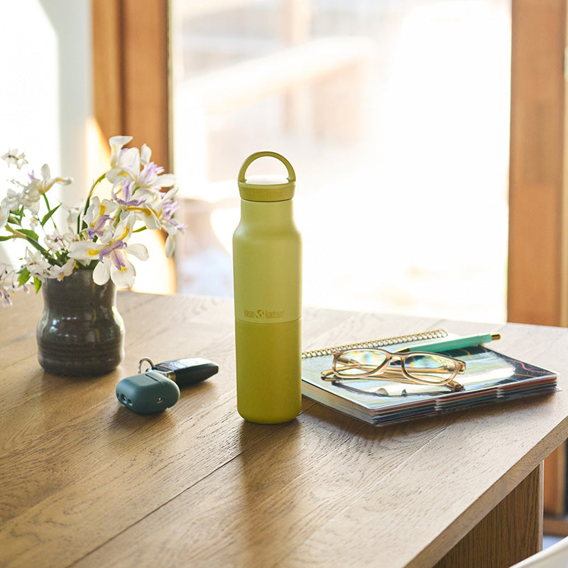 12oz-rise-classic-with-arch-loop-cap-q5 12oz_rise_classic_insulated_acacia_table_square.jpg