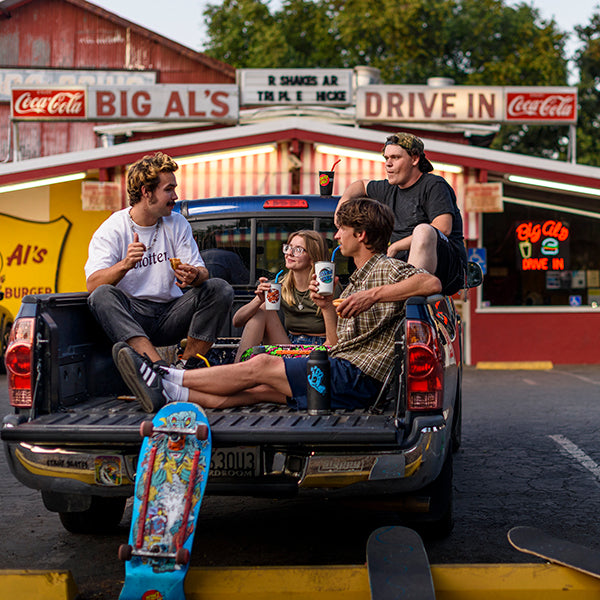 16oz-pint-cup-santa-cruz-f7 16oz_pints_santa_cruz_2_vacationdot_wavedot_skaters_truckbed_square.jpg