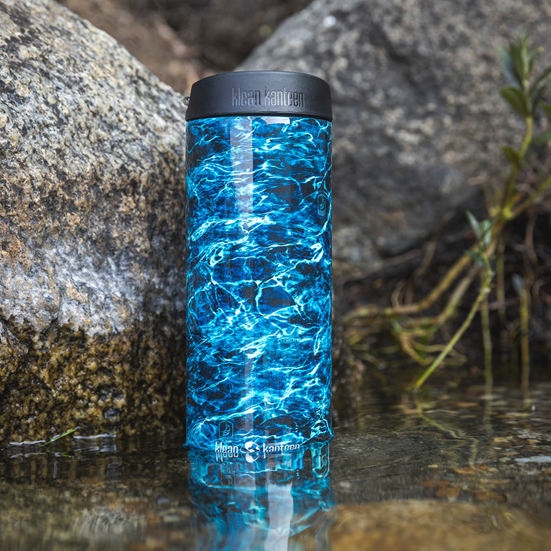 20oz-tkwide-with-cafe-cap-mossy-oak-l5 16oz_tumbler_mossyoak_bass_cafe_water_closeup_square.jpg