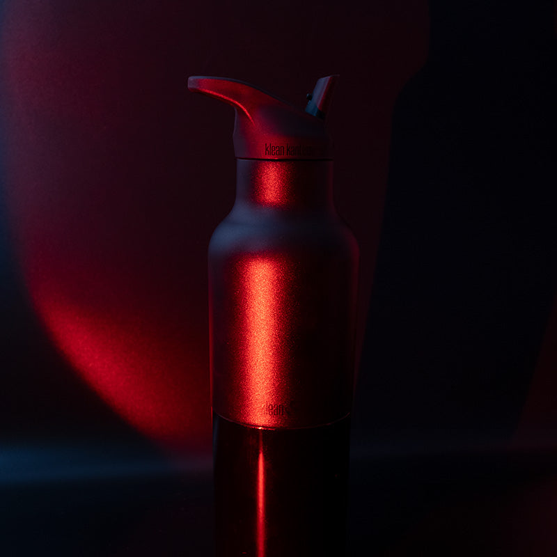 20oz-rise-classic-may-the-4th-x3 20oz_rise_classic_may_the_fourth_starwars_black_bottle_redglow_square.jpg