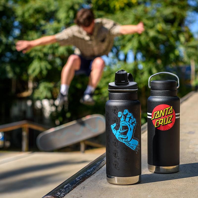 32oz-tkwide-with-chug-cap-santa-cruz-screaming-hand-f3 32oz_20oz_water_bottles_santacruz_skater_ramp_square.jpg