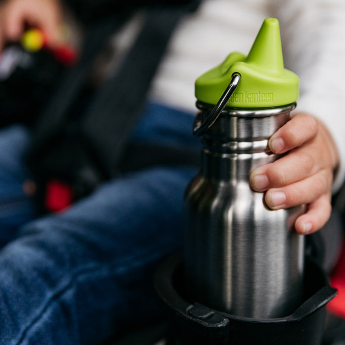classic-kid-sippy-cap-t0 K12CNSIPPY-BS-sippy_bottle_carseat_lifestyle_6a57ff1f-474b-4c60-9003-2a6f3a064213.jpg