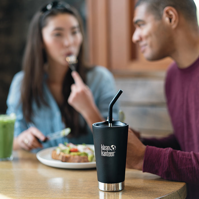 steel-straw-8mm-m0 coffee-tumbler-metal_straw_lifestyle.jpg