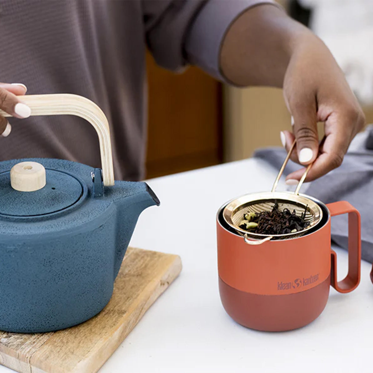 14oz-rise-mug-sale-c9 coffee_tea_seep_rise_mug_square.jpg