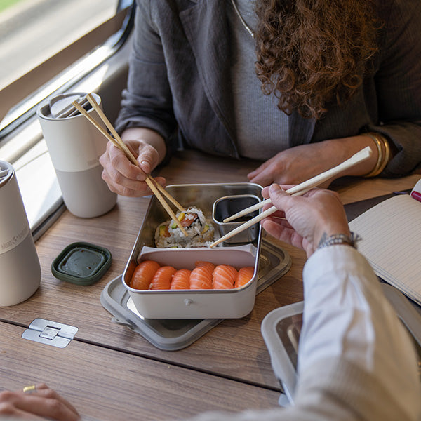 55oz-rise-food-box-big-meal-c5 rise_food_lunch_box_big_meal_tofu_sushi_share_square.jpg